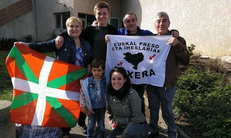 Bost urteko zigorra beteta, kontrolpeko neurriekin atera da kartzelatik David Pla euskal preso politikoa