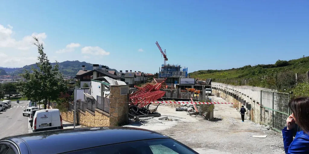 Bi langile erailak Zestoan eta Zarautzen