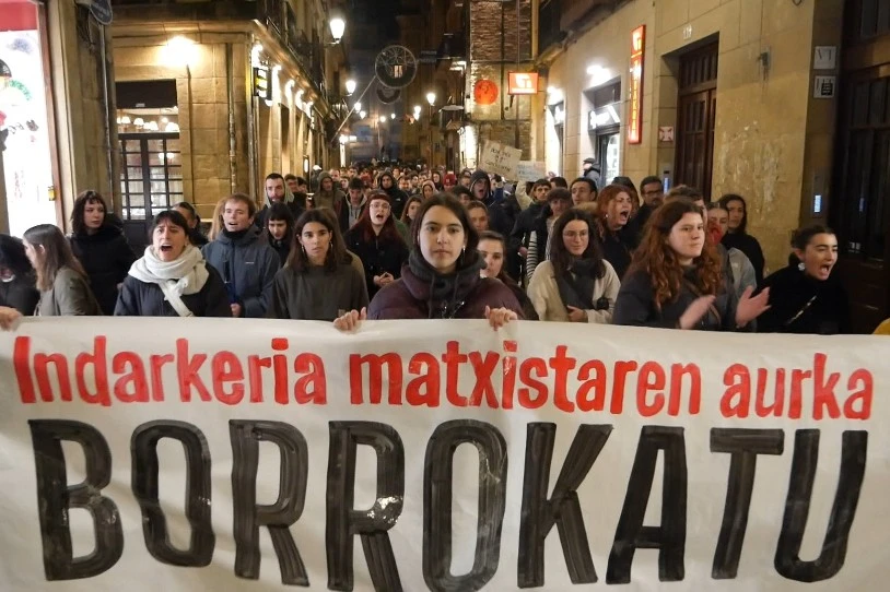 Indarkeria matxistaren aurka kaleak hartu dituzte aurtengo Azaroaren 25ean ere