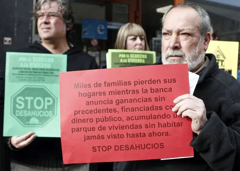 Errotabidea higiezinen enpresak bikote bat eta bere lau seme-alabak etxetik kaleratu nahi ditu Iru&ntilde;ean