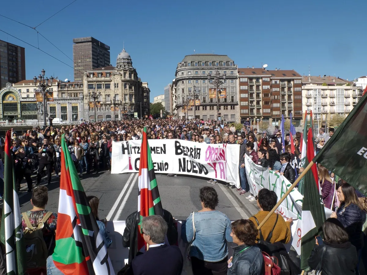 Kristau Eskoletako langileek eutsi egingo diote hilabeteko greba deialdiari