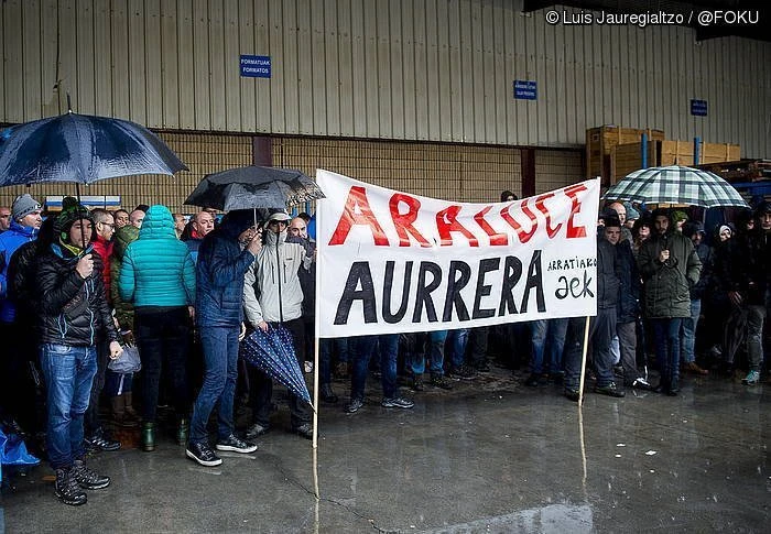 Araluceren itxieraren aurrean, greban daude beharginak