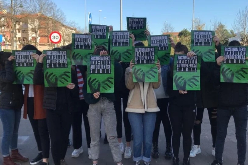 Busturialdeko Ikasleon Autodefentsa Sarea jaio da 
