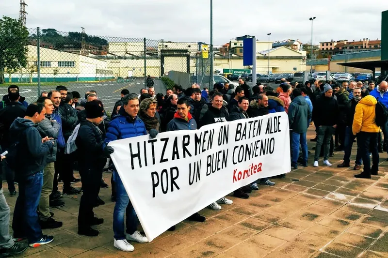 Lasarte-Oriako eta Gasteizko Michelin lantegiak ixtea lortu dute langileek