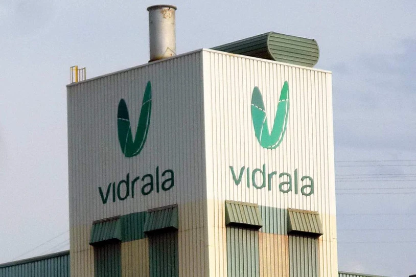 Laudioko Aiala Vidriok plantilla osoa behartu nahi du lanera itzultzera