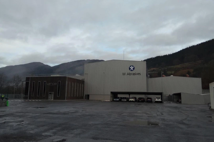 Bederatzi langile kaleratu nahi ditu Balmasedako Winoa Iberica enpresak