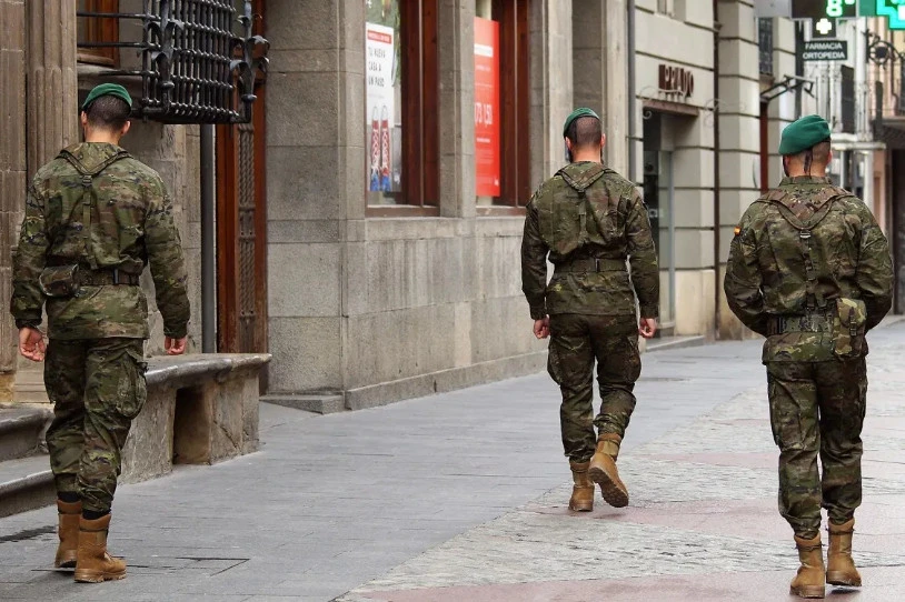 155.000 militarrek kalean segituko dute momentuz