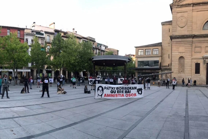 Lizarrako Pikutara mugimenduak hainbat gaztek Guardia Zibilaren partetik jasandako jazarpena eta mehatxuak salatu ditu
