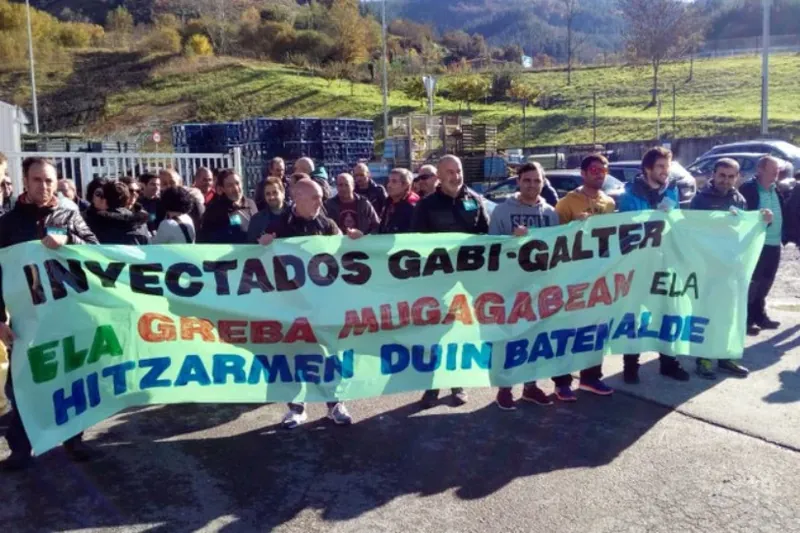 23 behargin kaleratze-arriskuan Inyectados Gabi eta Galter lantegietan