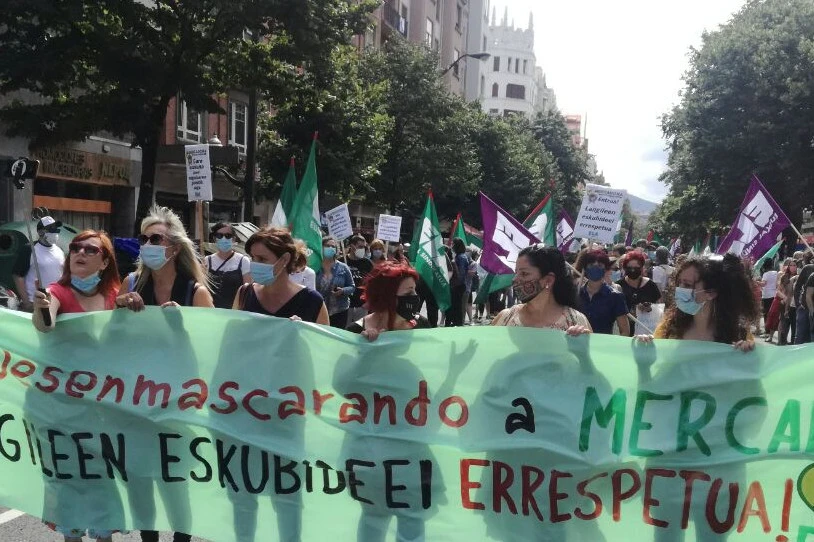 Mercadonaren "jarrera errepresiboa" salatu dute Bilbon