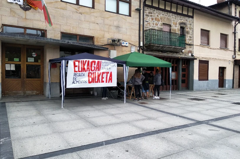 Aurrera doa Legutioko elikagaien bankua