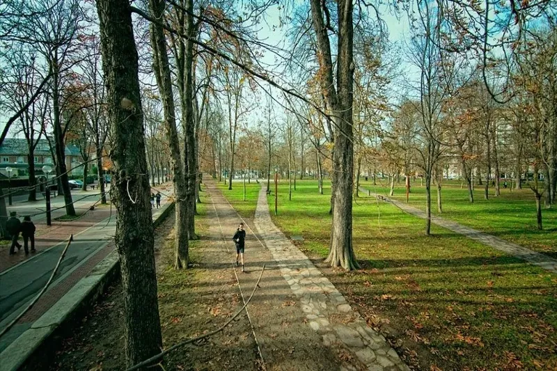 Emakume batek talde bortxaketa bat salatu zuen abuztuan Gasteizen