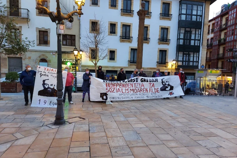 Puerto III-ko erizaindegira eraman dute Iñaki Bilbao preso politikoa