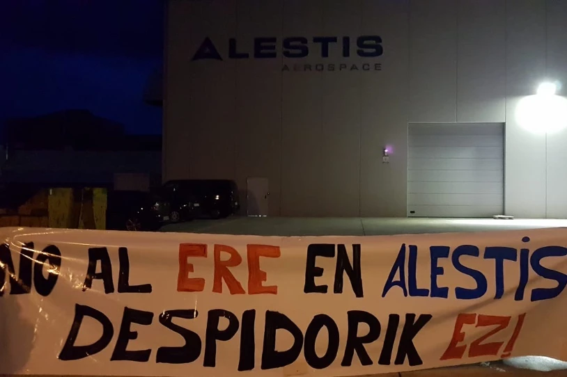 Greba eguna izan dute gaur Alestis enpresako langileek Miñaon