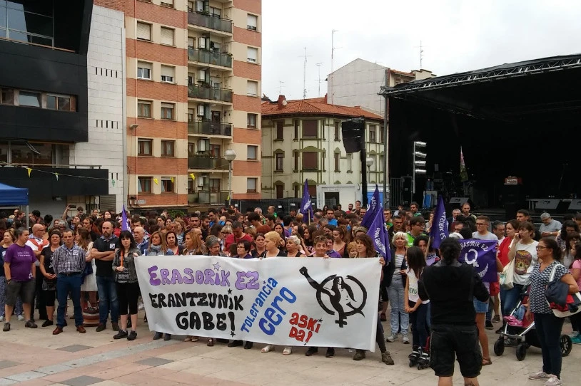 Emakume bati sexu-erasoa egin dio gizonezko batek Barakaldon