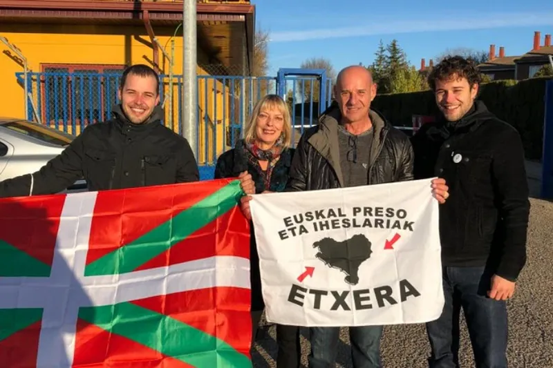 Aske geratu dira Josu Arkauz eta Olatz Lasagabaster preso politikoak