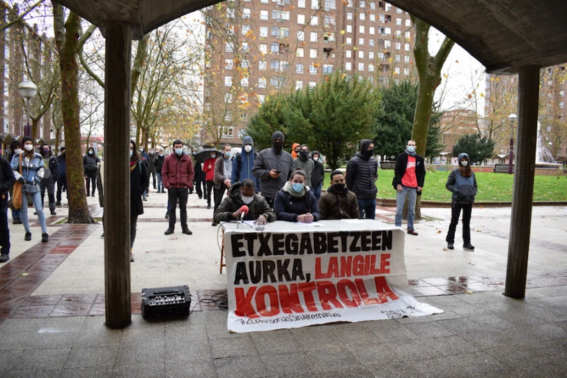 Gasteizen hogei pertsona berehalako etxegabetze arriskuan daudela salatu du Etxebizitza Sindikatuak