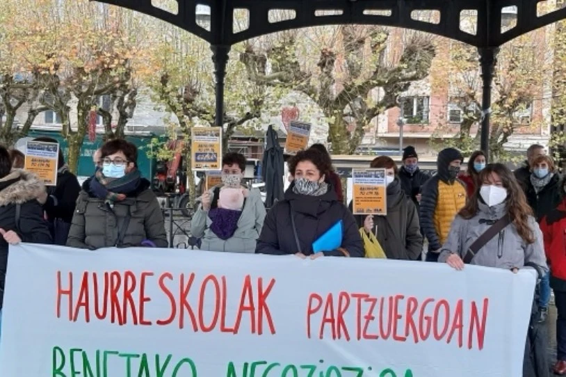 Lehen greba egunari ekin diote Haurreskolak partzuergoko langileek