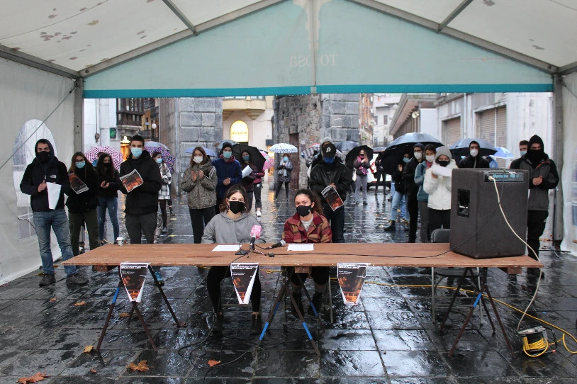 Ezpala gaztetxearen aurkako epaiketaren egunean elkarretaratzera deitu du Tolosaldeko Gazte Fronteak