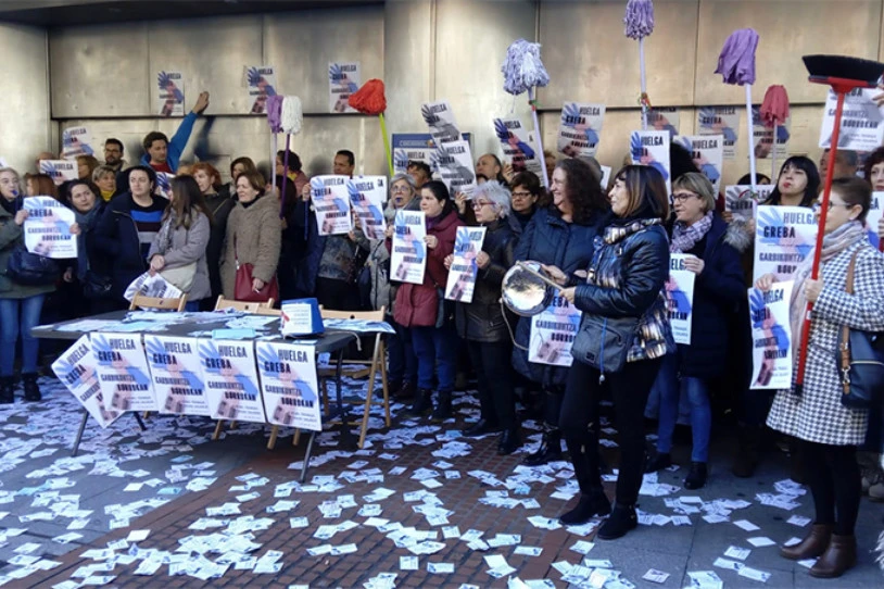 Gipuzkoako eraikinetako garbiltzaileek greba egingo dute urtarrilaren 21ean eta 22an