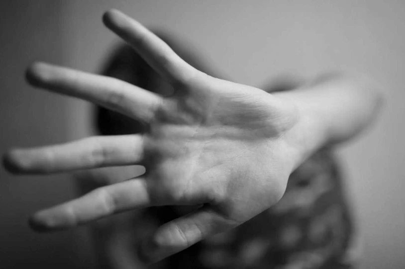 11 urteko haur transexual bat eraso dute Iruñean