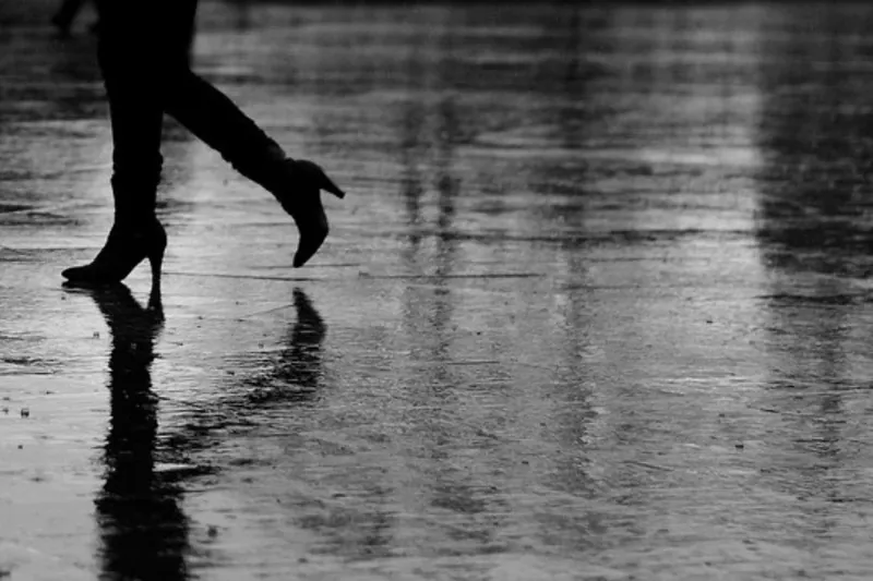 Emakume adingabe bat sexualki esplotatzeagatik, gehienez 20 hilabeteko zigorra ezarri diote 22 urteko gizon bati Baionan