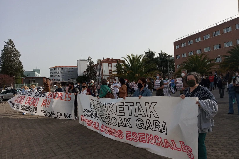 Nafarroako garbiketa sektoreko langileek grebara joko dute hilabete honetan