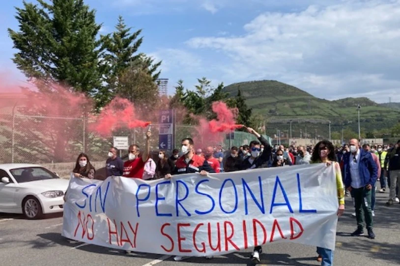 Petronorreko langileek mobilizazioei ekin diete, aldi baterako lan-erregulazio espedientearen aurka