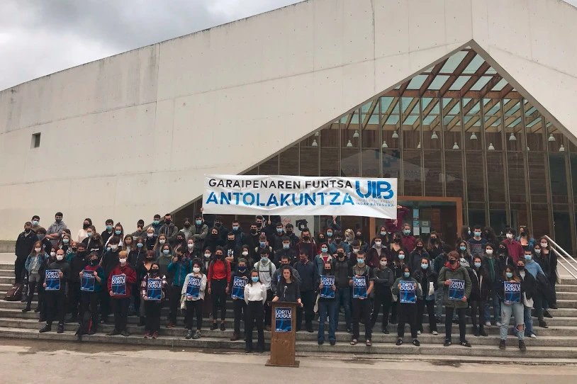 Unibertsitateko Indar Batasunak gela berri bat lortu du Ibaetako campusean, hainbat hilabeteko borrokaren ostean