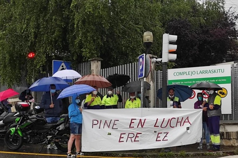 Zamudioko Pine Equipos Electricos lantegiko beharginek grebara jo dute