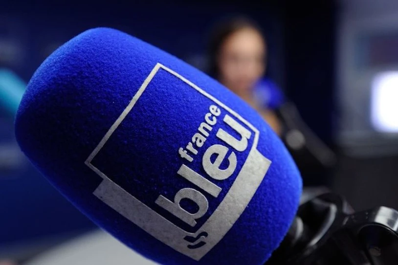 Jazarpen sexistagatik, Urdin Euskal Herri irratiko sei gizon langile suspenditu dituzte