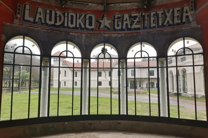 Laudioko Gaztetxea 2024ra arte egon daiteke itxita, eta espazio politikoaren iraunkortasuna ez dago bermatuta