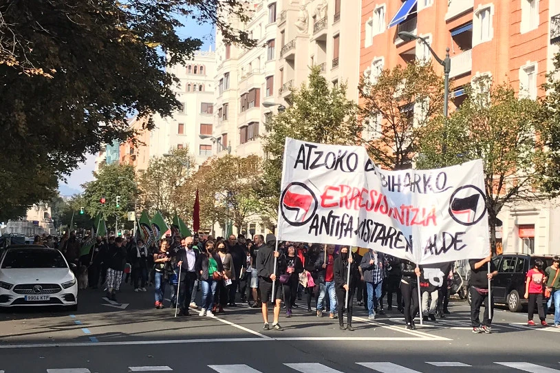 Alarde Antifaxista egin dute Bilbon hirugarren urtez