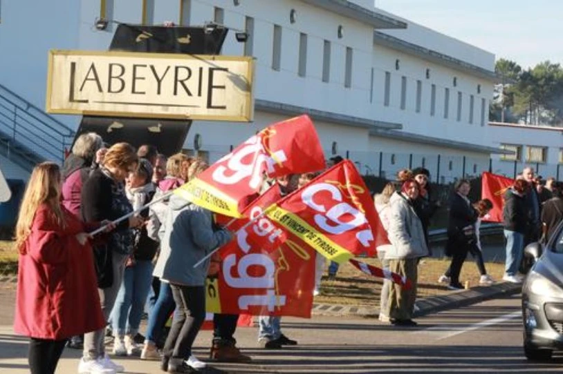 Bi aste daramatzate greban Akamarreko Labeyrie enpresako langileek