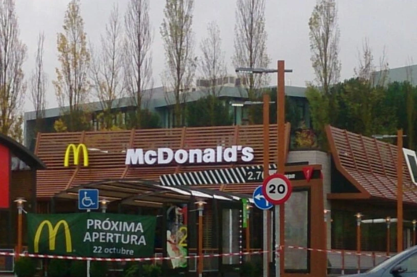 Langile bat kaleratu dute Gamarrako McDonaldsen, hauteskunde sindikaletara aurkezteagatik
