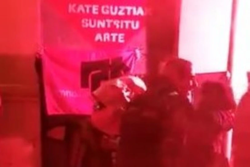 Aske geratu da Iñaki Etxeberria preso politikoa