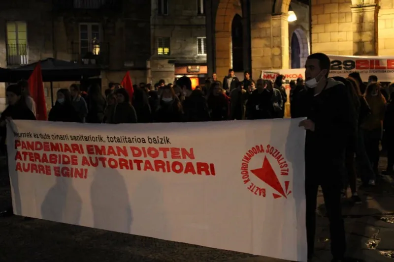 "Bizitzen ari garen egoera honela laburbildu genezake: gero eta pobrezia gehiago eta gero eta eskubide gutxiago"