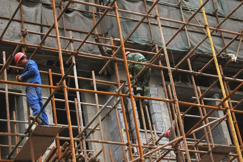 Langile bat eraila Barakaldoko obra batean