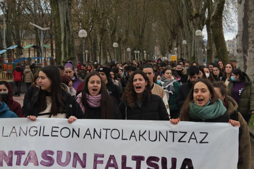 Aurten ere mobilizatu dira ikasleak Emakume Langilearen Nazioarteko Egunean