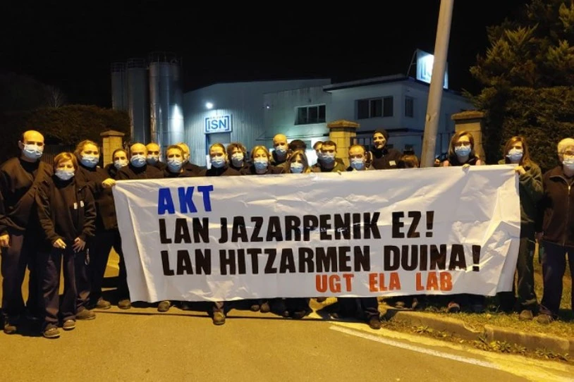 AKT Plasticos enpresako langileek grebara joko dute