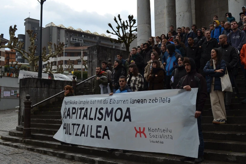 Eibarren izan den azken lan-heriotza salatu dute Mutrikun