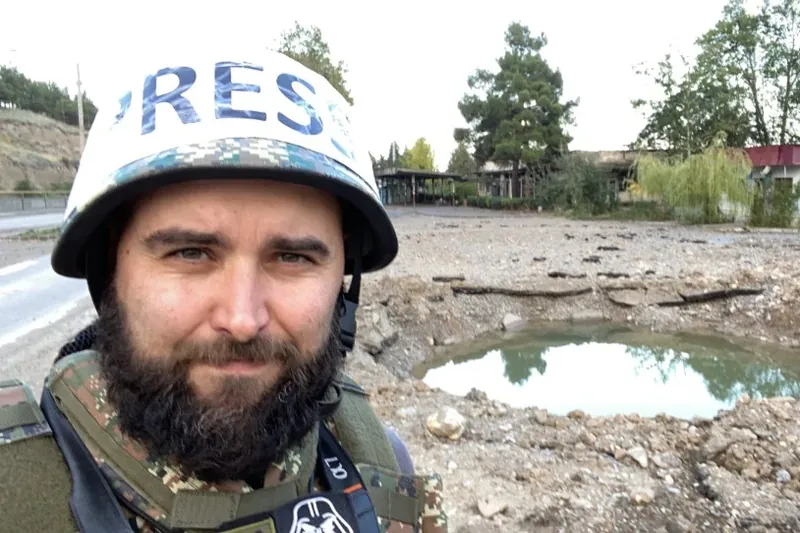 Beste kartzela batera lekualdatu dute Pablo Gonzalez kazetaria