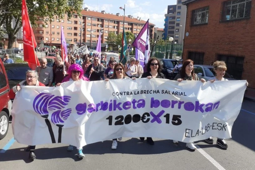 Grebari ekin diote Bizkaiko garbitzaileek