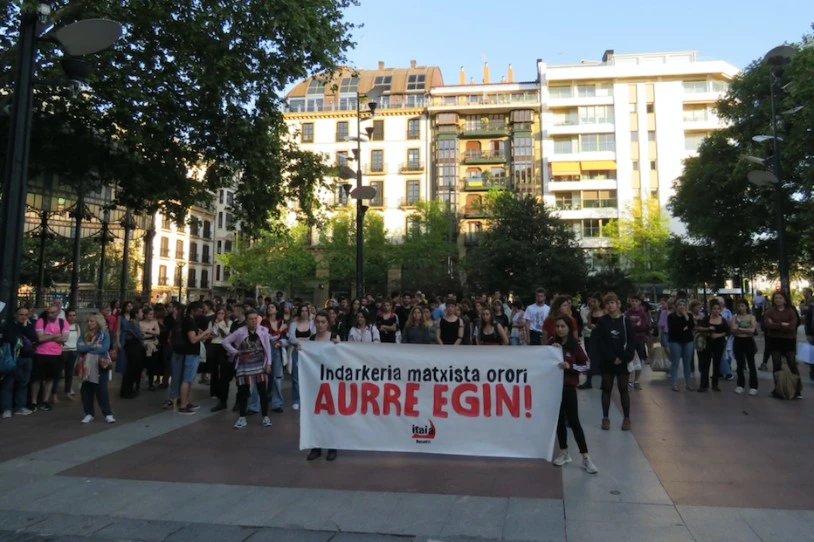 Larunbat gaueko eraso matxista salatu dute Donostian