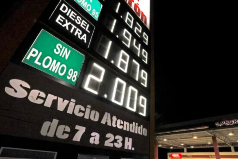 Maximo historiko berri bat hautsi du gasolinaren prezioak