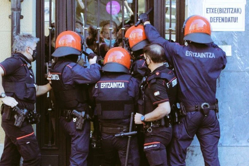Etxebizitzen enbargoak %47 igo ziren EAEn urteko lehen hiru hilabeteetan