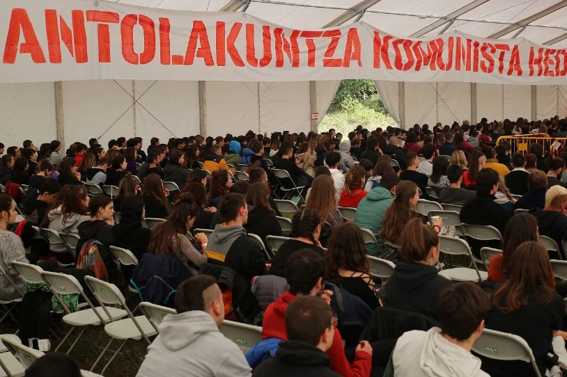 28 tokitan egingo dituzte aurtengo Gazte Topagune Sozialista aurkezteko saioak