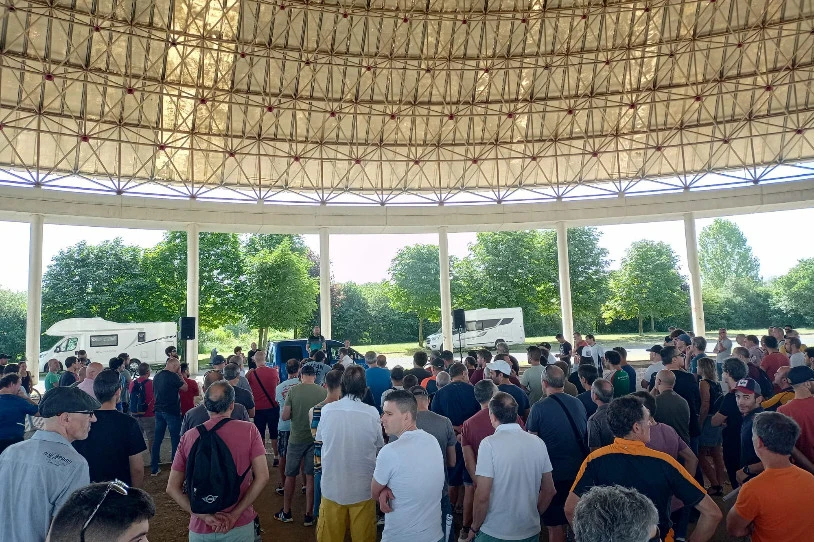 Ekain amaieran grebara joko dute Gasteizko Mercedeseko langileek