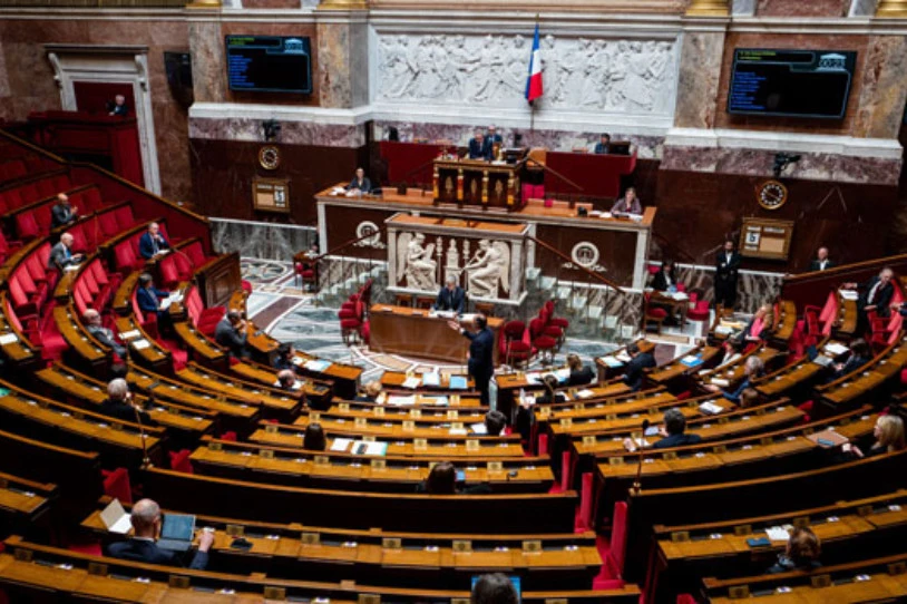 %54ko abstentzio-tasa izan da Frantziako Estatuko hauteskunde legegileetan