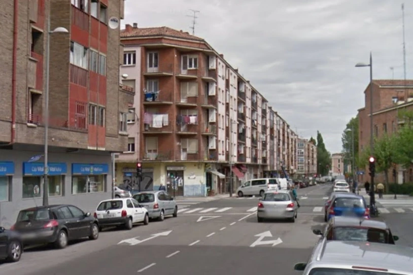 Hiru emakumeri eraso diete Gasteizen joan den asteburuan